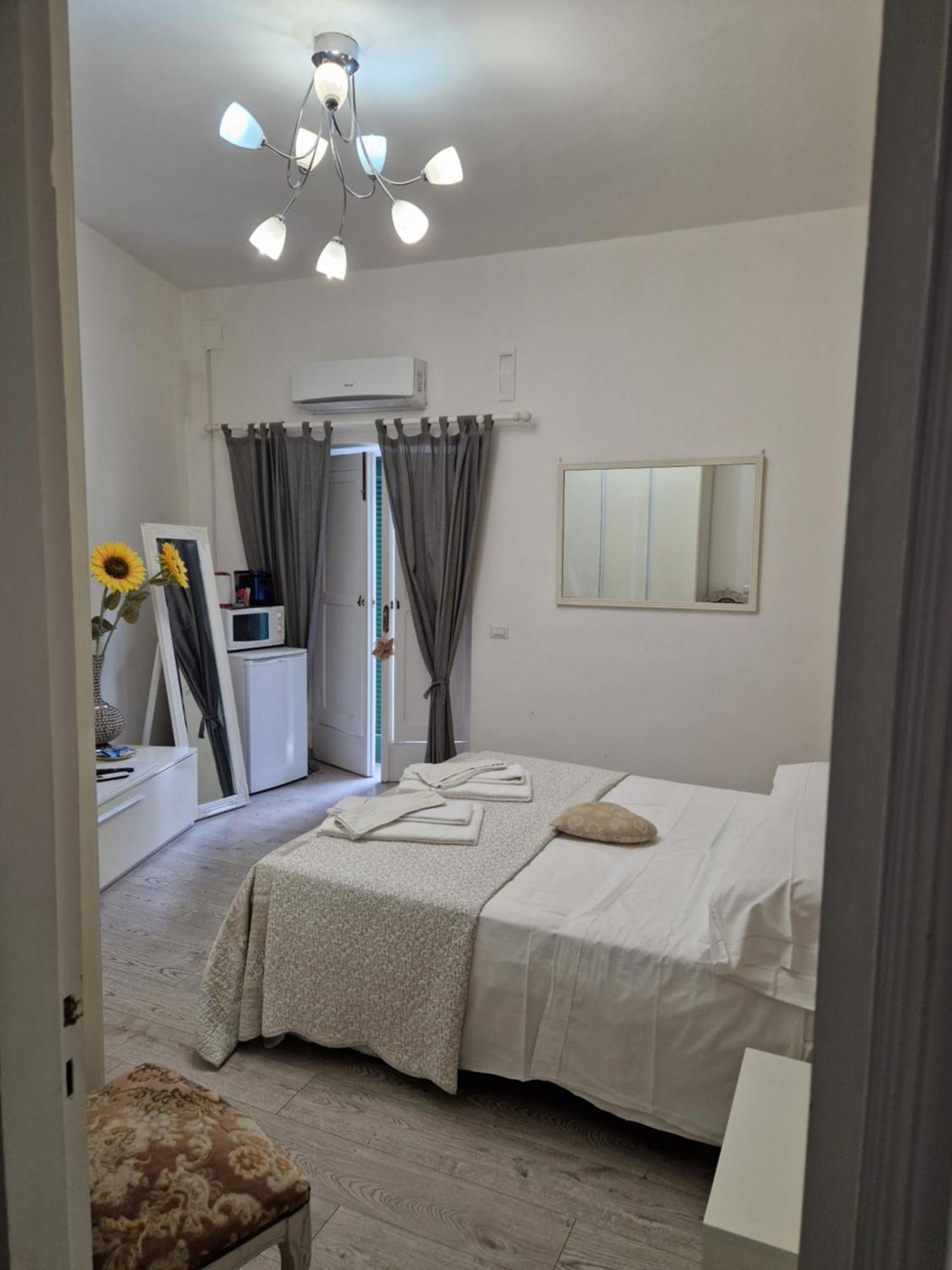 Affittacamere Cecco Rooms Ραβέλλο Εξωτερικό φωτογραφία